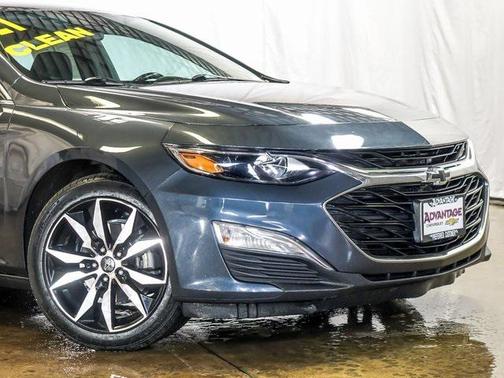 2021 Chevrolet Malibu FWD RS
