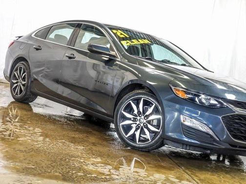 2021 Chevrolet Malibu FWD RS