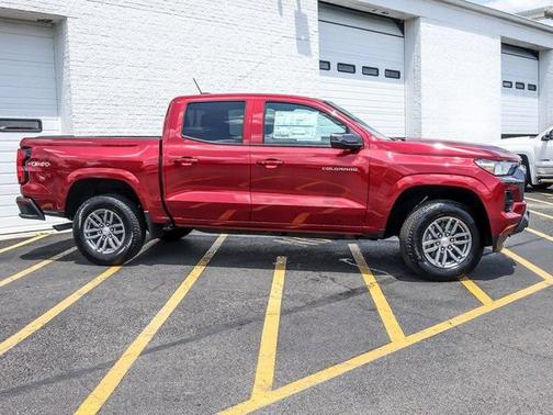 2025 Chevrolet Colorado LT