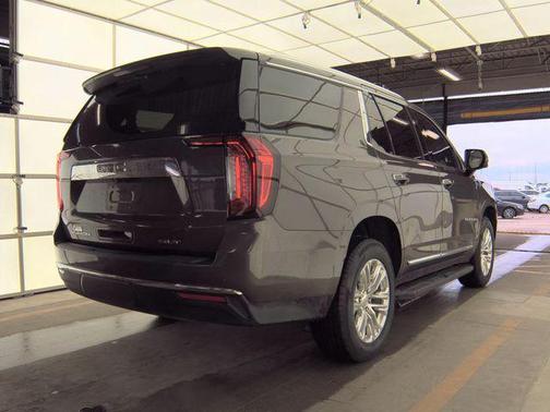 Smokey Quartz Metallic 2021 GMC Yukon SLT
