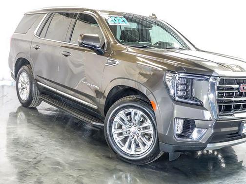 Smokey Quartz Metallic 2021 GMC Yukon SLT