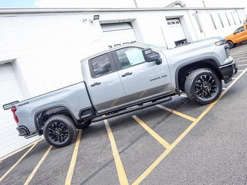 2026 Chevrolet Silverado 2500 Custom