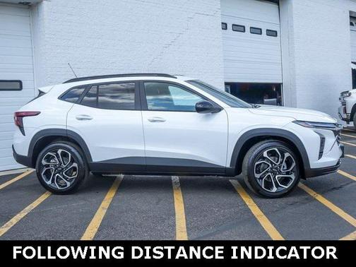 2025 Chevrolet Trax FWD 2RS