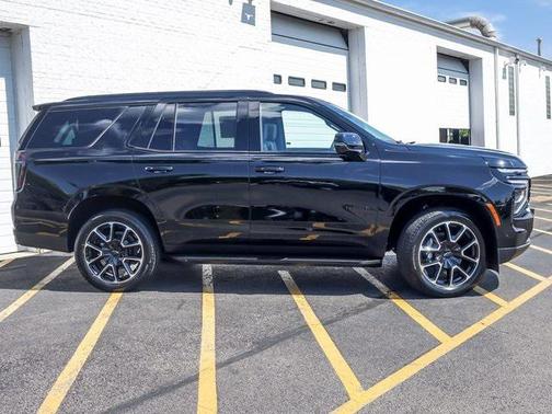 2025 Chevrolet Tahoe 4WD RST