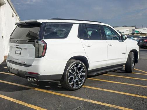 2026 Chevrolet Tahoe 4WD RST