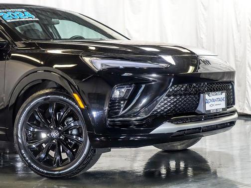 Ebony Twilight Metallic 2024 Buick Envista Sport Touring FWD