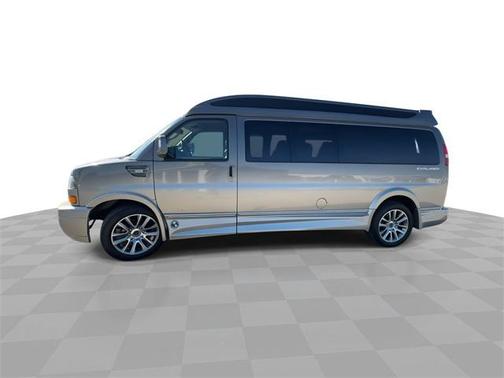 2020 GMC Savana 2500 Work Van
