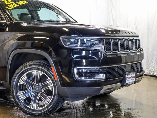 2022 Jeep Wagoneer Series III 4x4