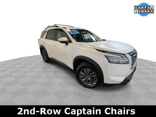 2022 Nissan Pathfinder SV 4WD