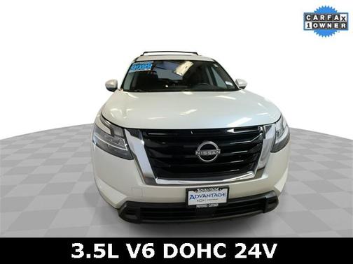 2022 Nissan Pathfinder SV 4WD