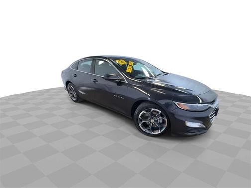 2022 Chevrolet Malibu FWD LT