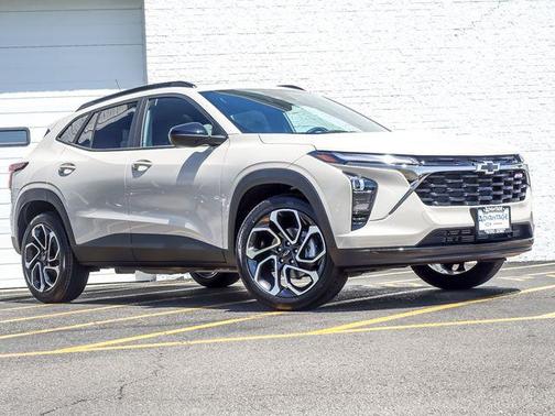 White Sands 2026 Chevrolet Trax FWD 2RS