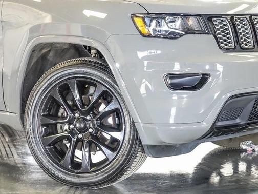 2020 Jeep Grand Cherokee Altitude