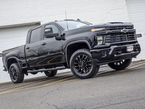 2025 Chevrolet Silverado 2500 Custom