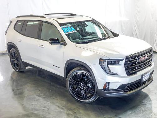 White Frost Tricoat 2024 GMC Acadia AWD Elevation
