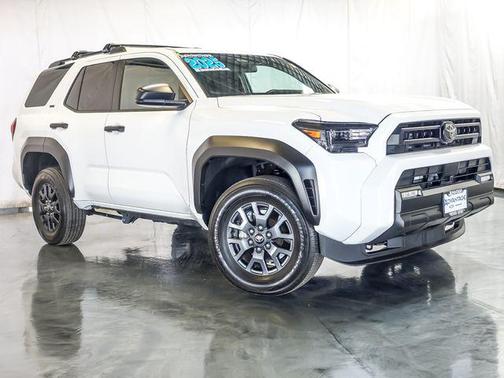 Ice Cap 2025 Toyota 4Runner SR5