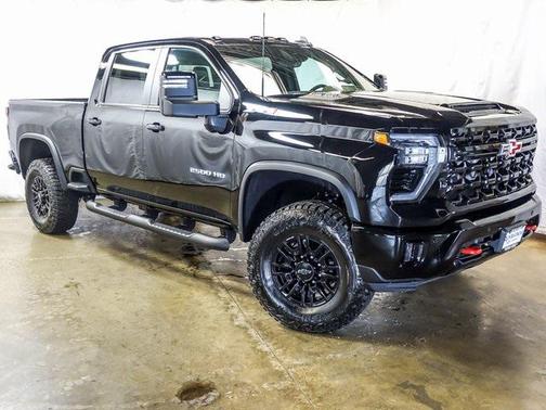 2026 Chevrolet Silverado 2500 ZR2