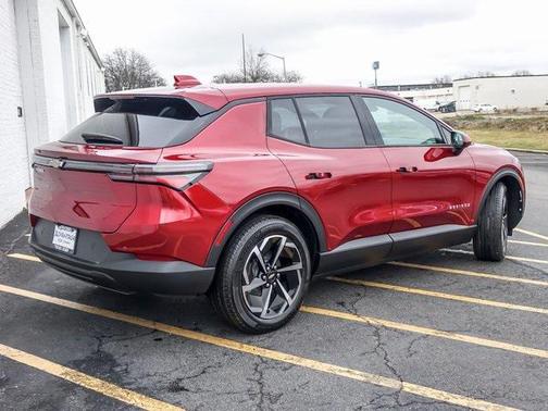 2026 Chevrolet Equinox EV LT