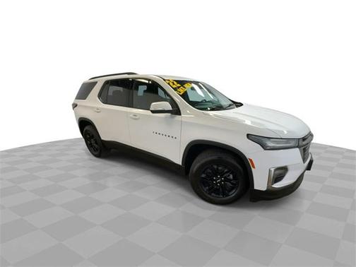 2022 Chevrolet Traverse LT Cloth
