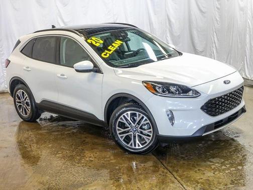 2020 Ford Escape SEL