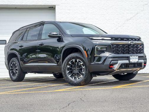 Mosaic Black Metallic 2026 Chevrolet Traverse AWD Z71