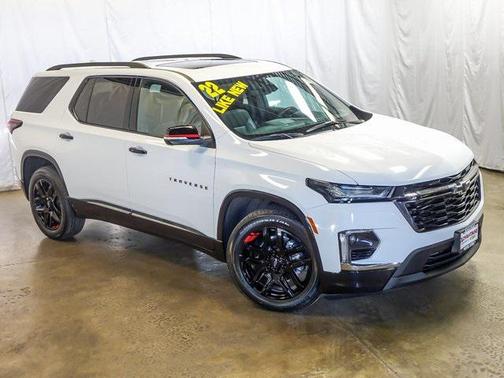 2022 Chevrolet Traverse Premier