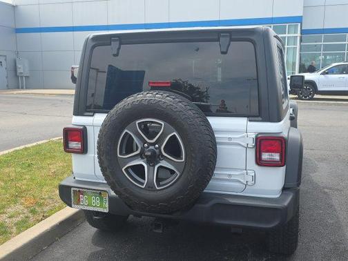 Bright White Clearcoat 2021 Jeep Wrangler Unlimited Sport