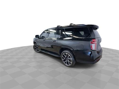 2024 Chevrolet Suburban RST