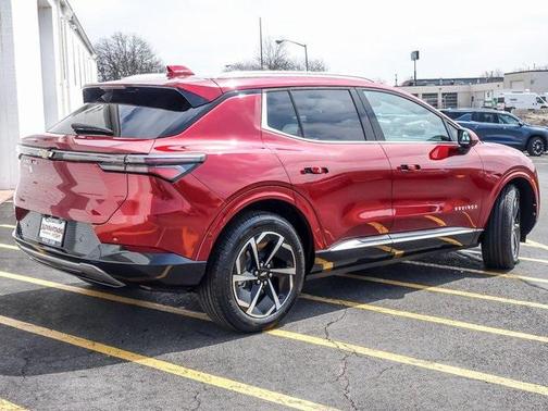 2025 Chevrolet Equinox EV LT