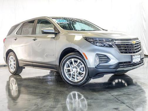 Sterling Gray Metallic 2024 Chevrolet Equinox 1LT