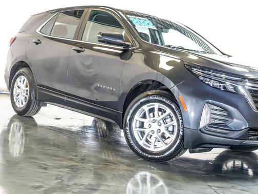 Iron Gray Metallic 2022 Chevrolet Equinox 1LT