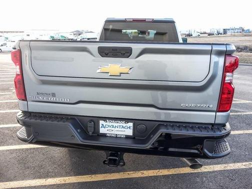 2026 Chevrolet Silverado 2500 Custom