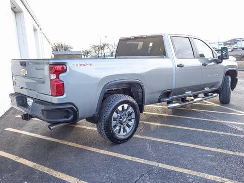 2026 Chevrolet Silverado 2500 Custom