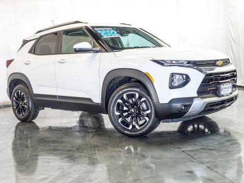 Summit White 2022 Chevrolet Trailblazer LT