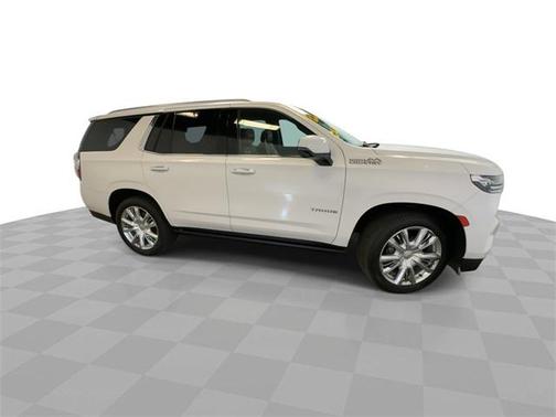 2022 Chevrolet Tahoe 4WD High Country