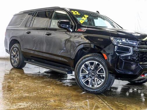 2022 Chevrolet Suburban 4WD Z71