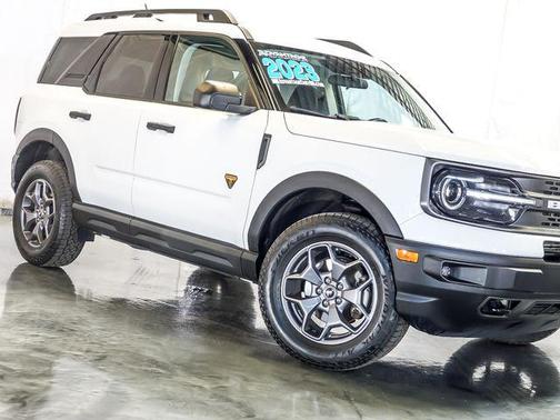 OXFORD WHITE 2023 Ford Bronco Sport Badlands