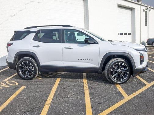 2026 Chevrolet Equinox FWD RS