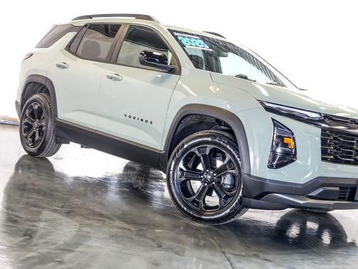 Cacti Green 2025 Chevrolet Equinox 1LT