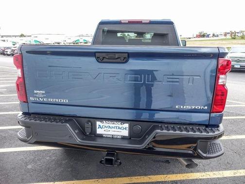 2026 Chevrolet Silverado 2500 Custom