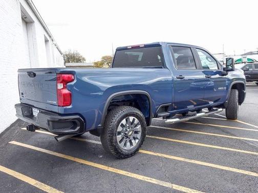 2026 Chevrolet Silverado 2500 Custom