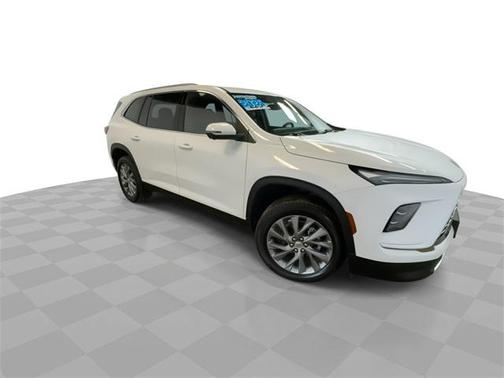 2025 Buick Enclave Preferred FWD