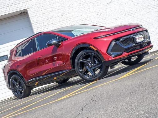 2025 Chevrolet Equinox EV RS