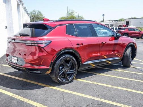 2025 Chevrolet Equinox EV RS