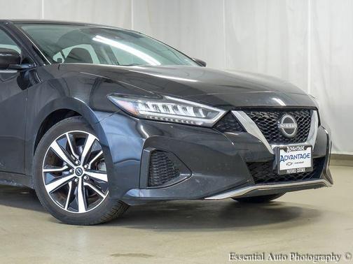 Super Black 2023 Nissan Maxima SV Xtronic CVT