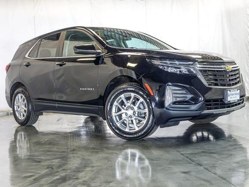 Mosaic Black Metallic 2024 Chevrolet Equinox 1LT