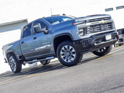 2026 Chevrolet Silverado 2500 Custom