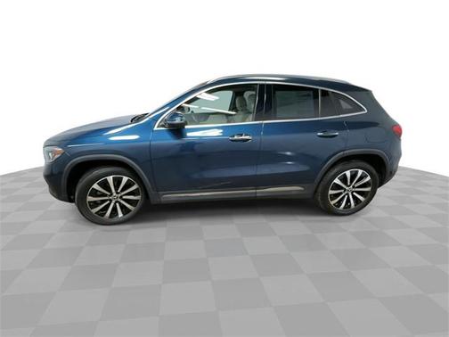 2021 Mercedes-Benz GLA 250 Base 4MATIC