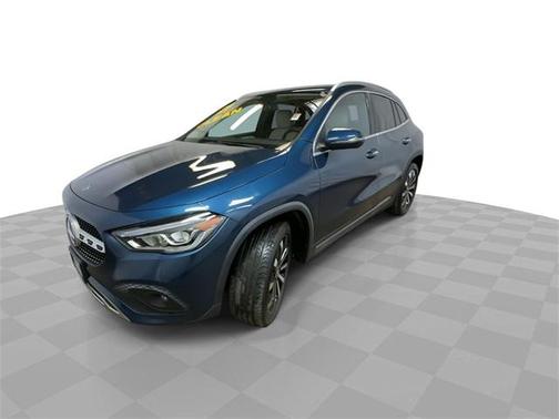 2021 Mercedes-Benz GLA 250 Base 4MATIC