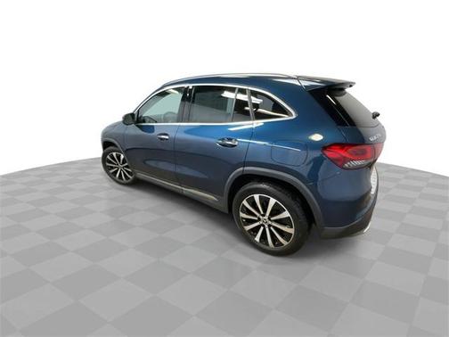 2021 Mercedes-Benz GLA 250 Base 4MATIC